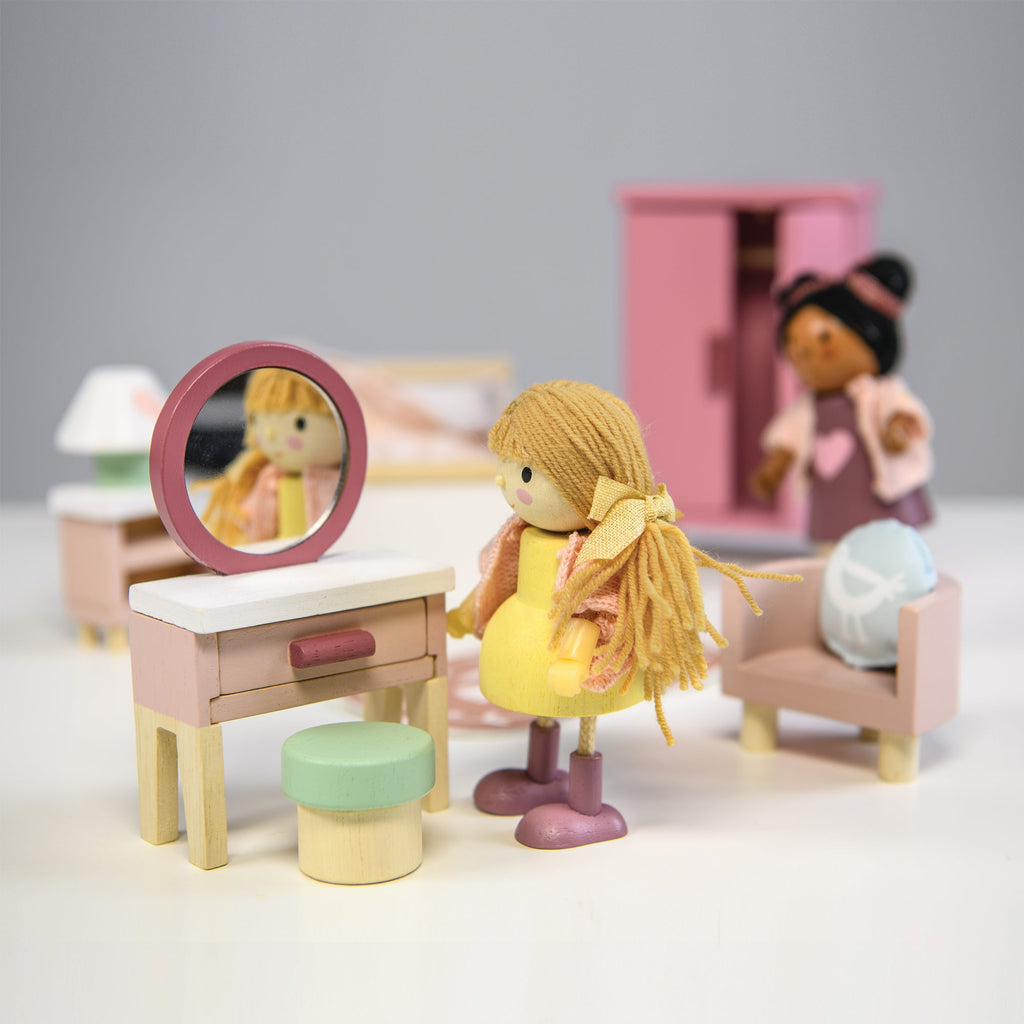 Dolls House Bedroom Furniture